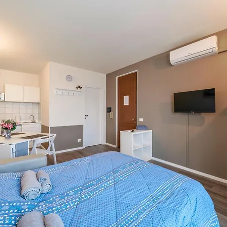 Διαμέρισμα Moretto 12 - Con Piscina E Wifi Σιρμιόνε